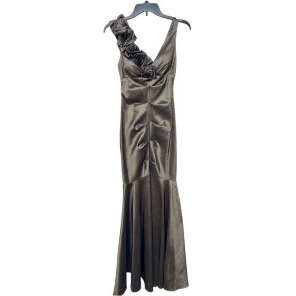 Xscape By Joanna Chen One-Shoulder Satin Gown With Rosette Detail Size 4 - Picture 1 of 10